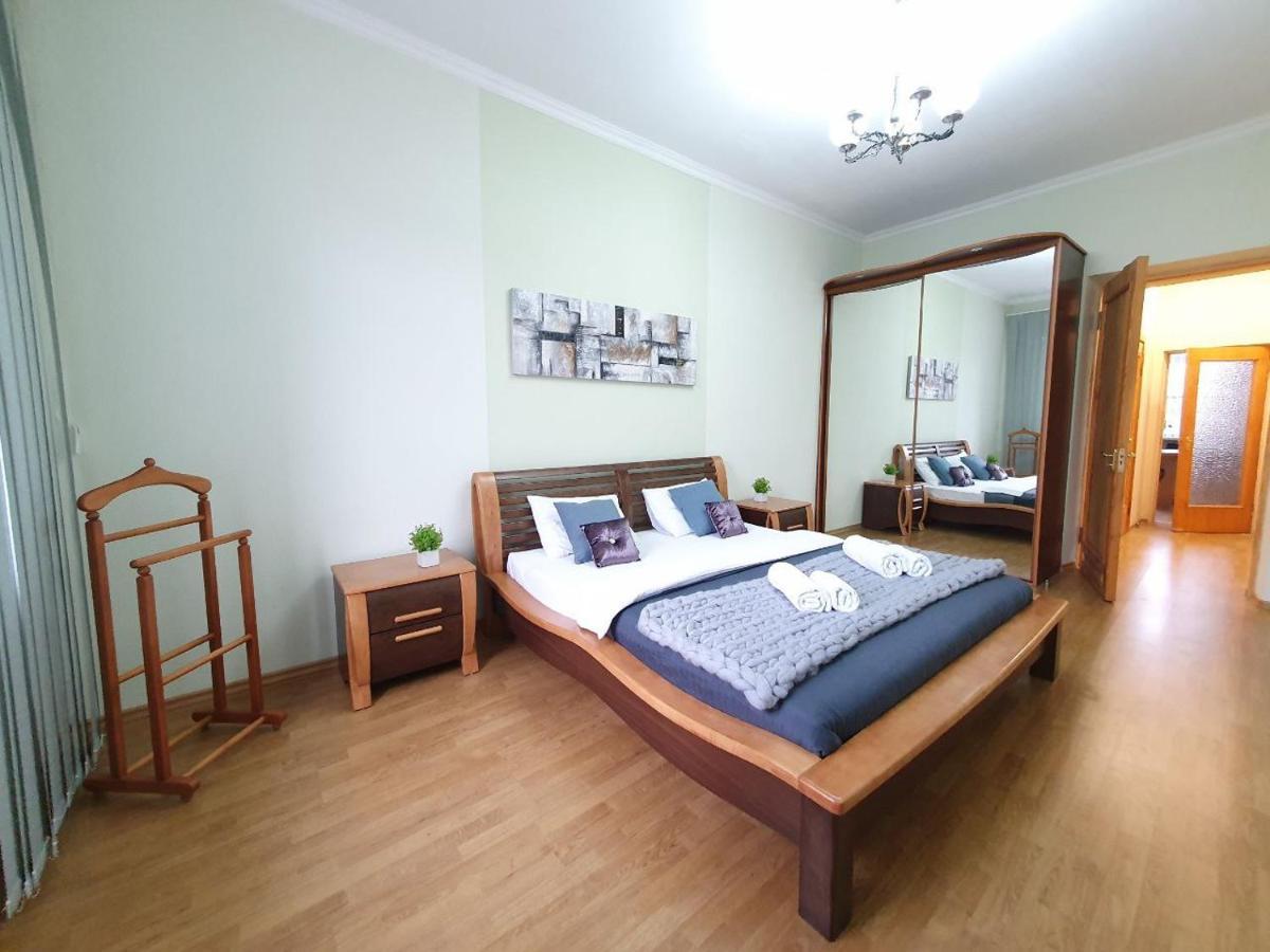 Inn Home Apartments In Kiev Center المظهر الخارجي الصورة