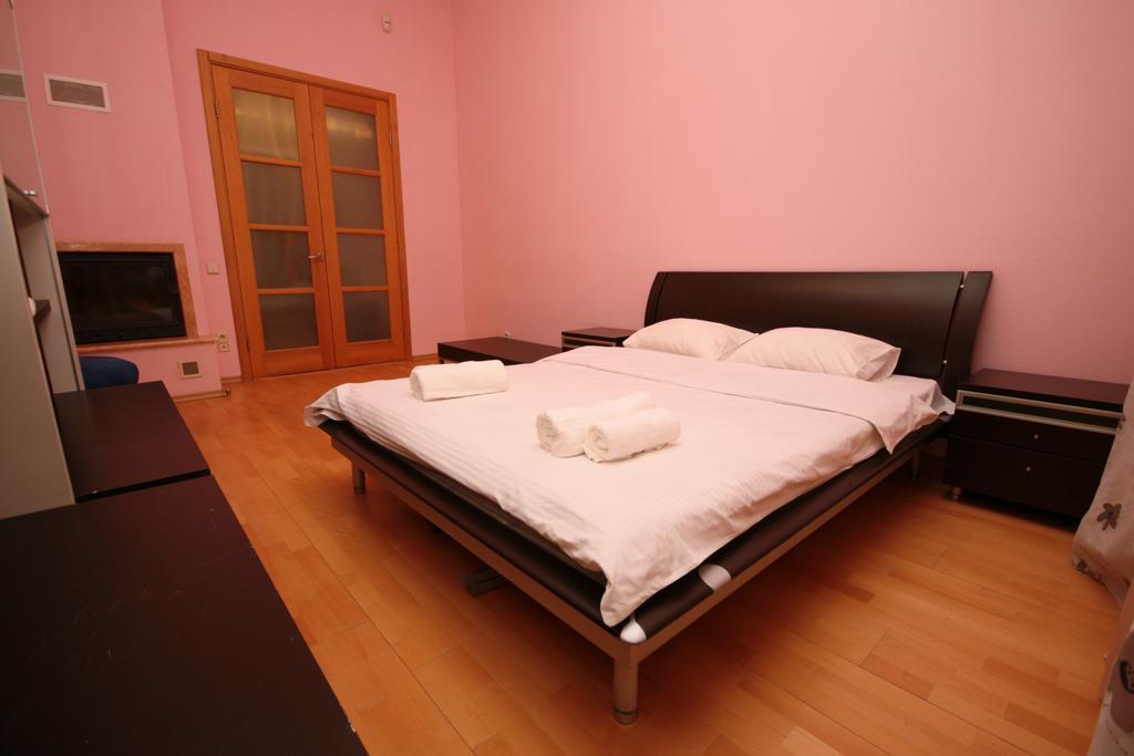 Inn Home Apartments In Kiev Center المظهر الخارجي الصورة