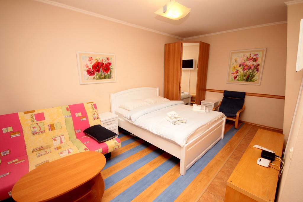 Inn Home Apartments In Kiev Center المظهر الخارجي الصورة