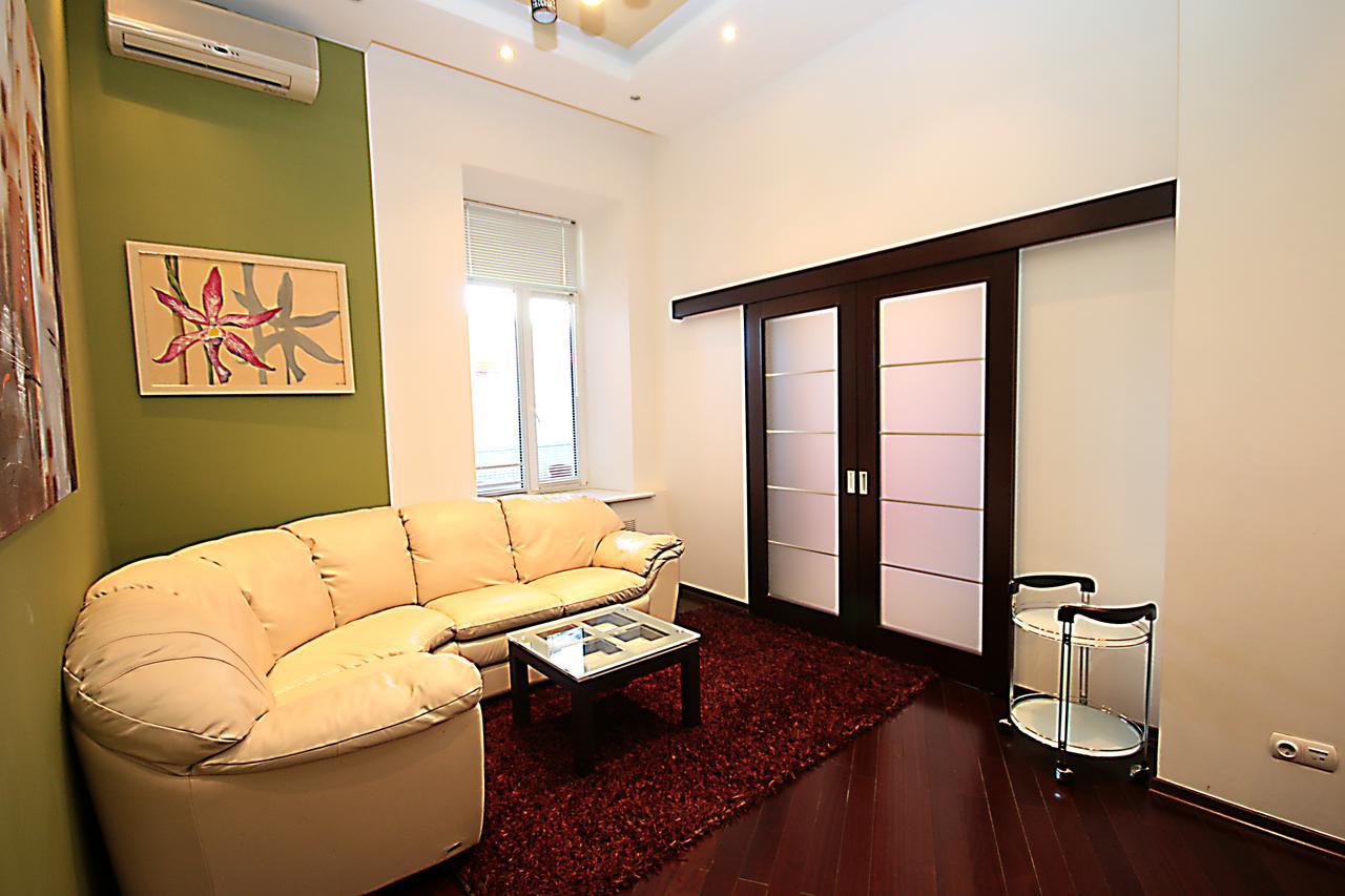 Inn Home Apartments In Kiev Center المظهر الخارجي الصورة